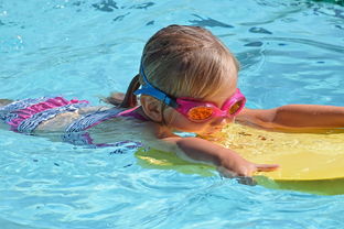 宝宝多大可以游泳 宝宝多大可以游泳
